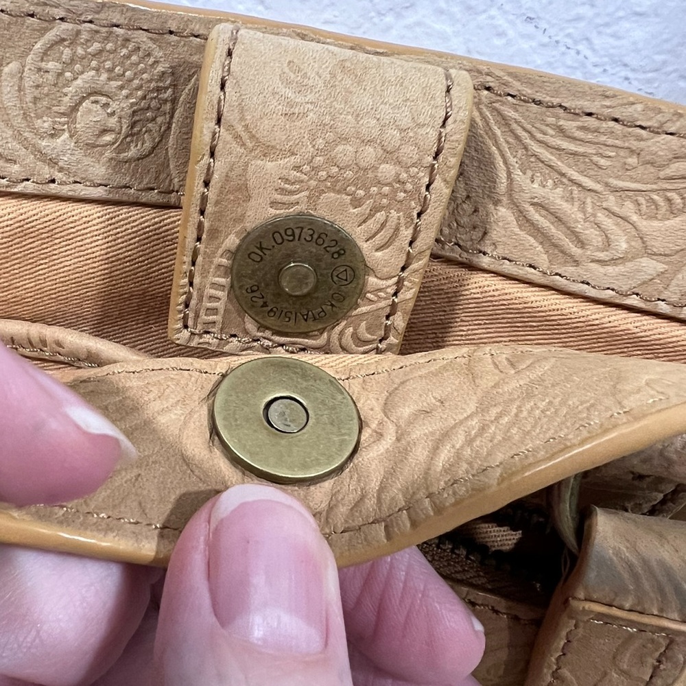 Steven By Steve Madden Tan Tooled Scroll Leather Top Handle Crossbody Purse - Picture 12 of 16
